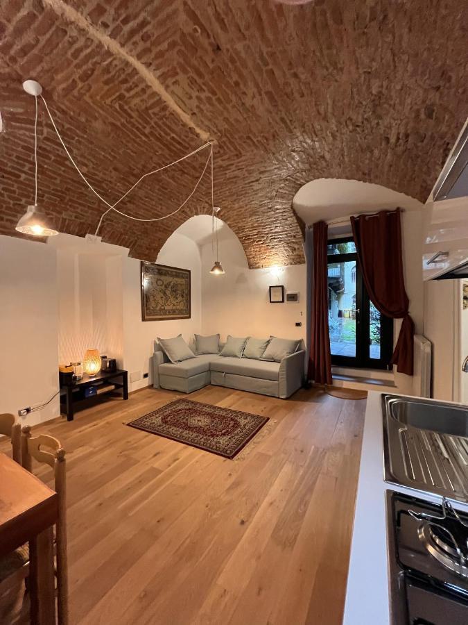 Suite The Brick - Host By Traveller'S Nest トリノ エクステリア 写真